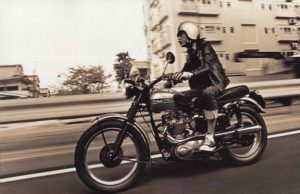 バイクが大好きなロックスター、ミュージシャン5選